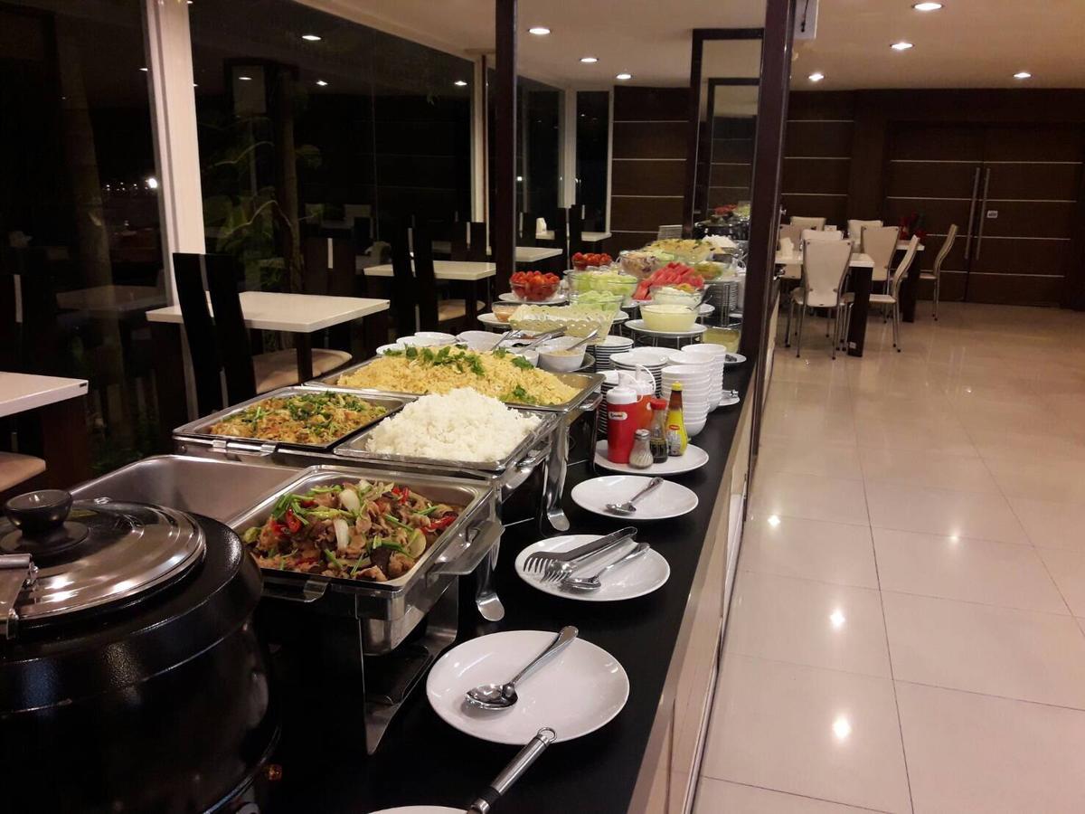 The Residence Prachinburi 304 Zewnętrze zdjęcie
